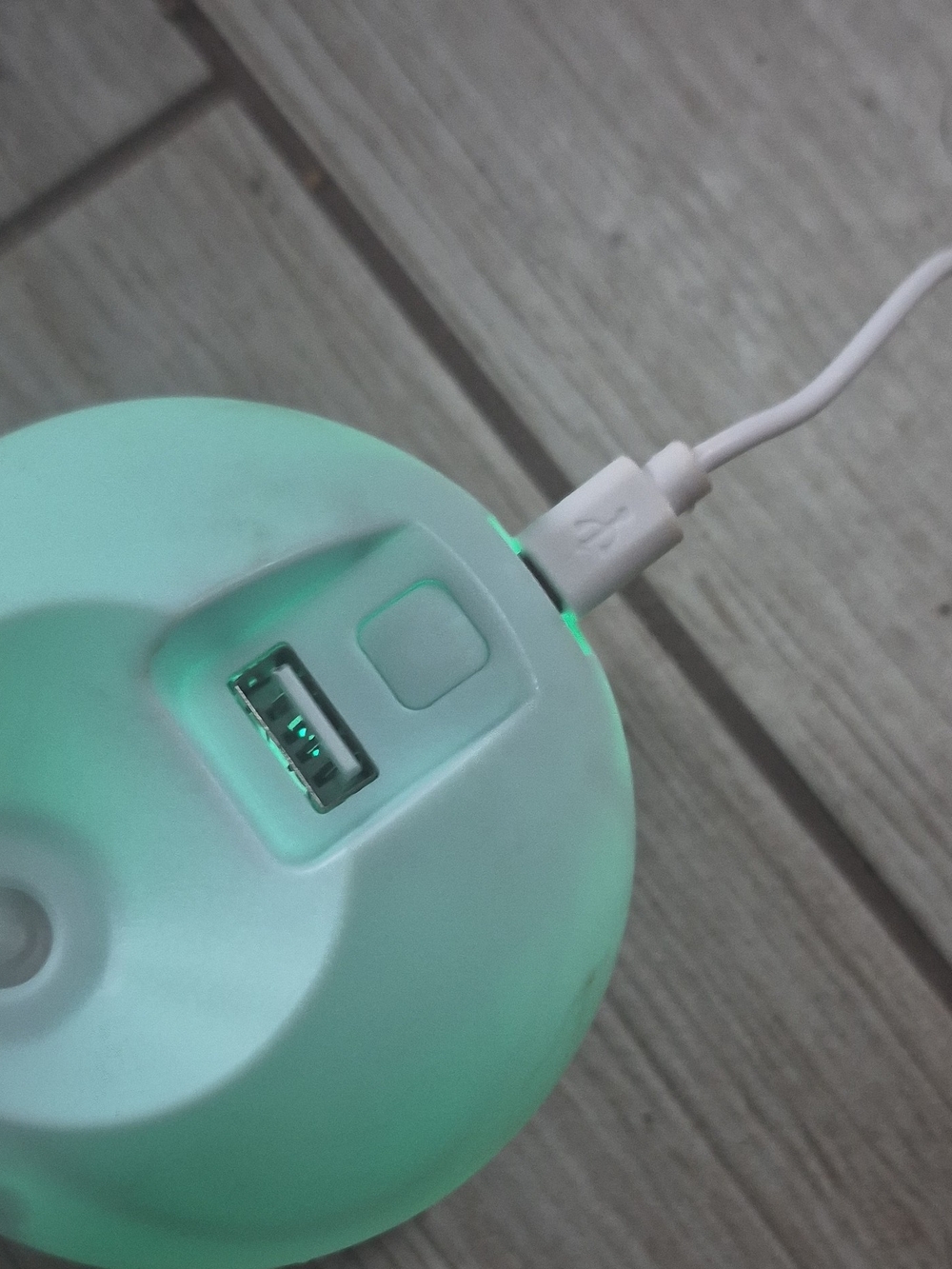 Portable USB Humidifier / Aroma Diffuser Led Color Changing